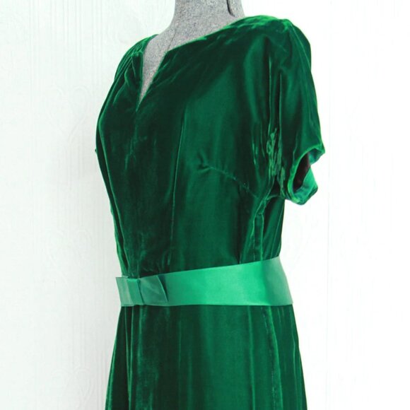 30's green velvet dress size 10 with bow belt - Picture 4 of 4